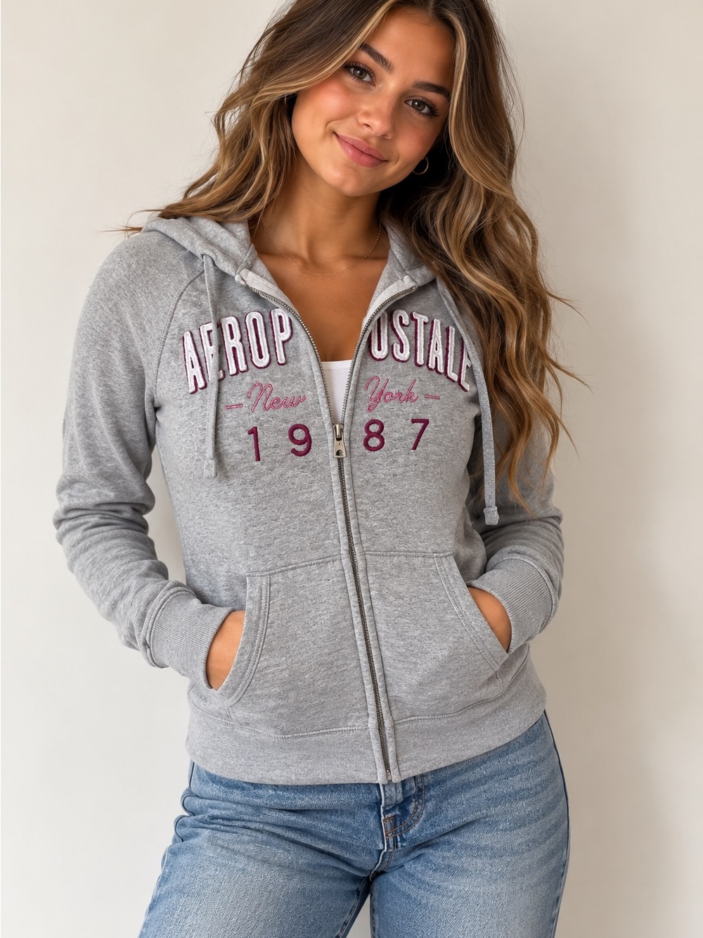 Aeropostale women’s gray 1987 embroidered full zip hoodie size M Y2K